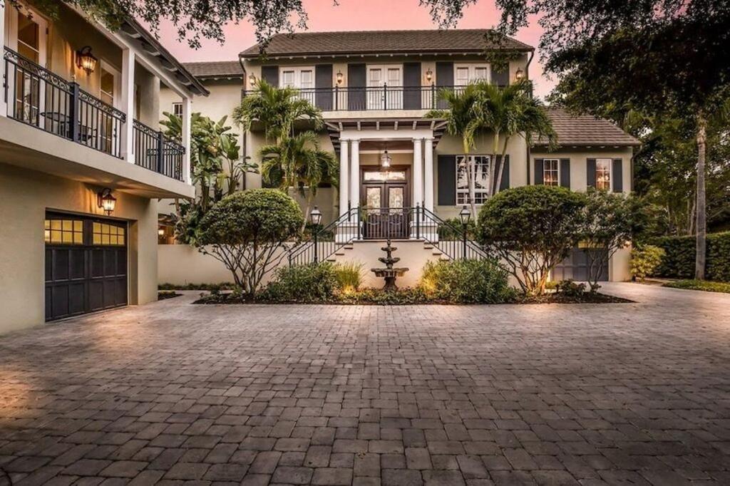 Sarasota Luxury Estate image