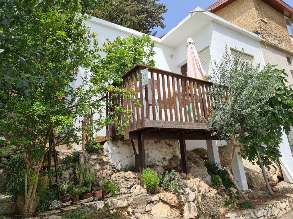 The Artist's House Overlooking the Bay of Haifa photo 1