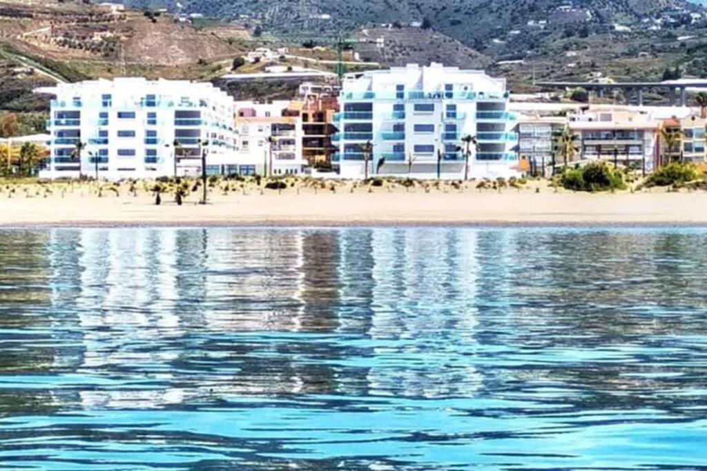 Amazing Duna Beach Seafront Apartament photo 1