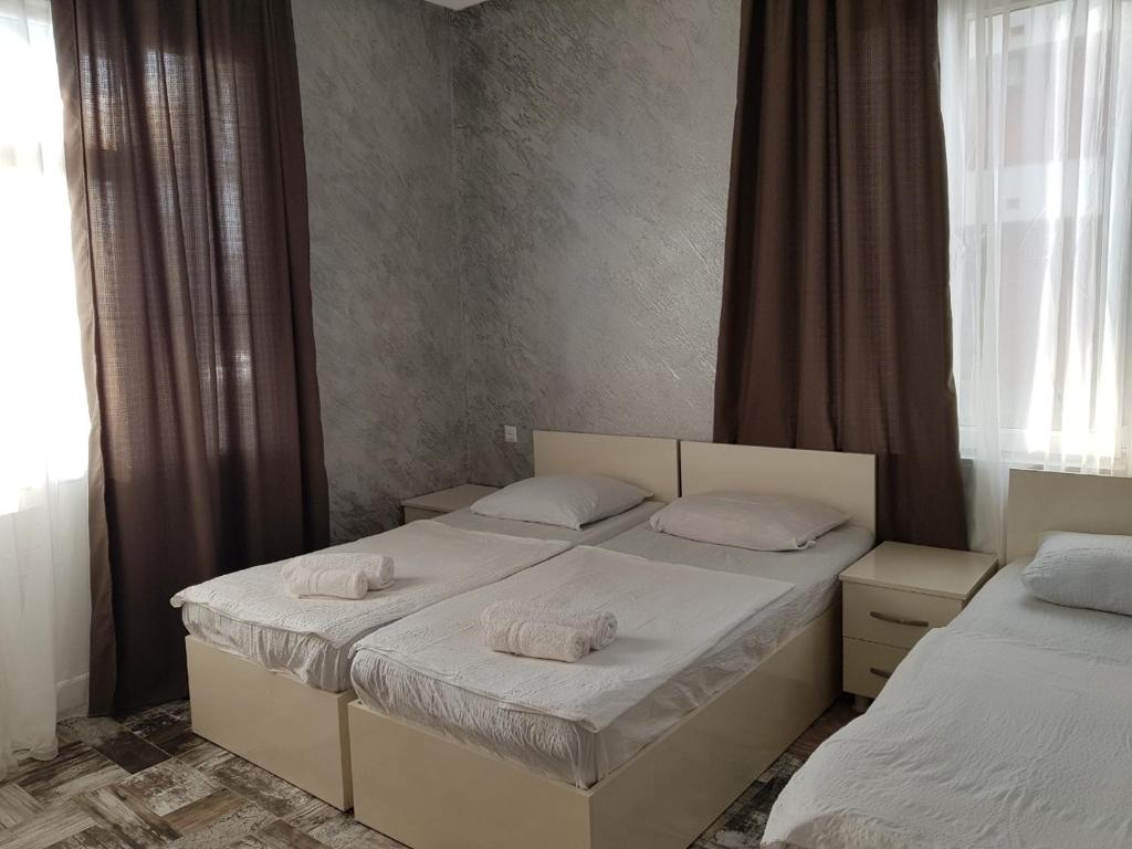 MIDIA Guest House photo 4