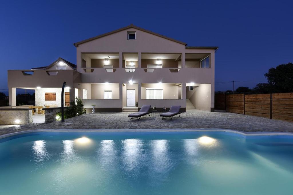 Villa Roko photo 1