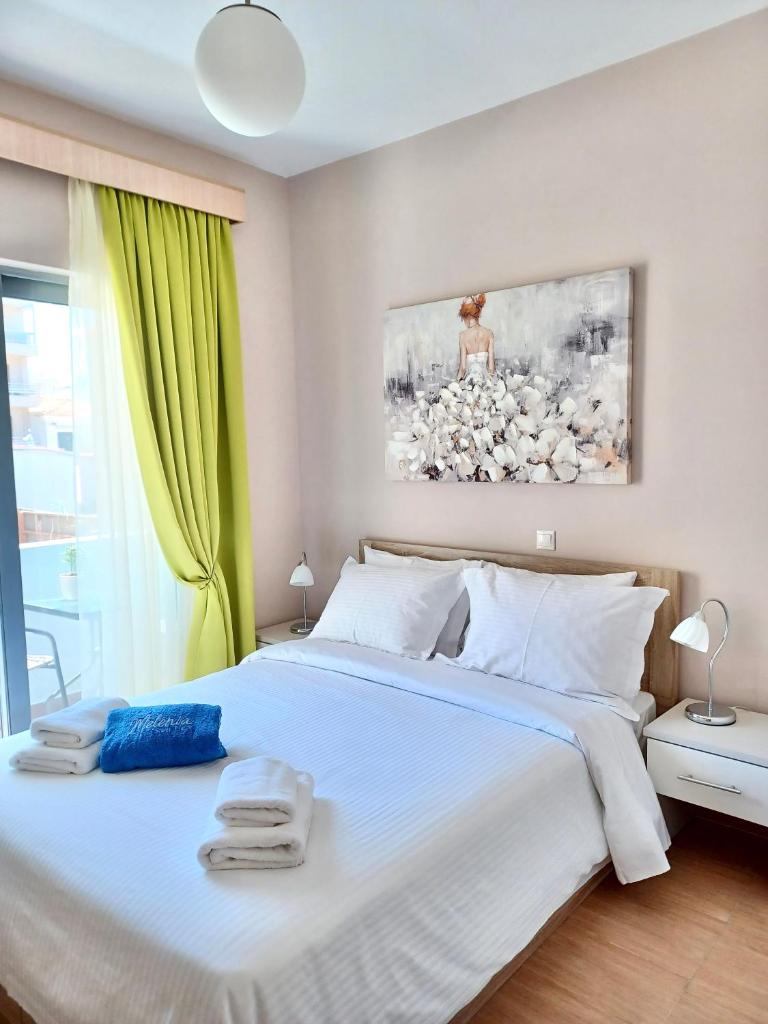 Сьюит (Полулюкс Делюкс), Melenia Suites