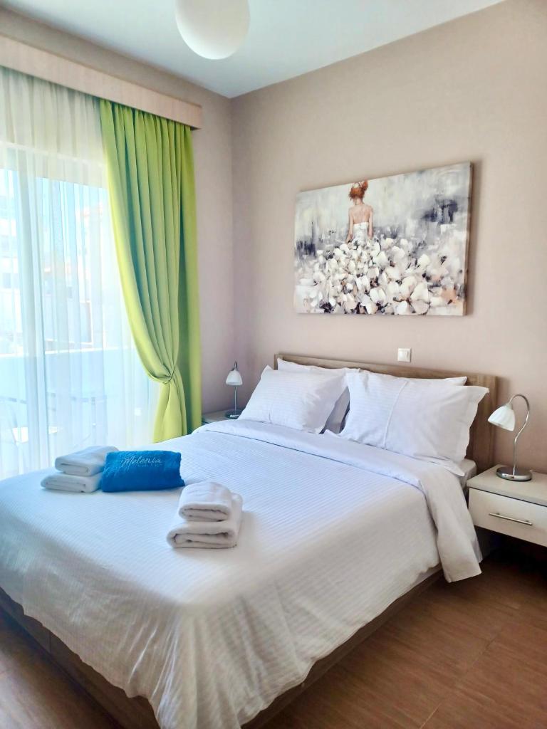 Сьюит (Полулюкс Делюкс), Melenia Suites