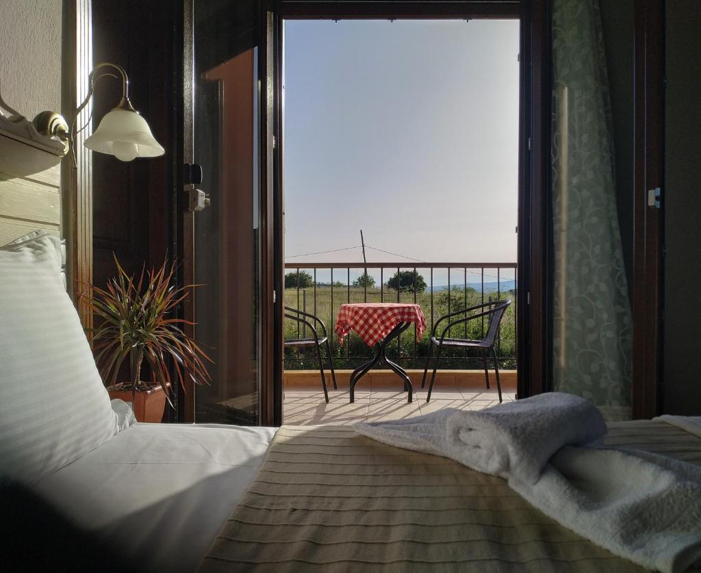 Geomelia Guest House & Studio photo 2