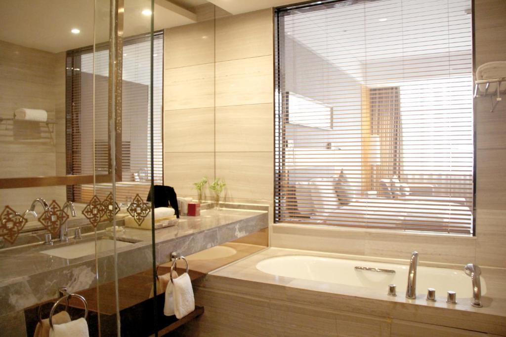 Jinling Grand Hotel photo 1