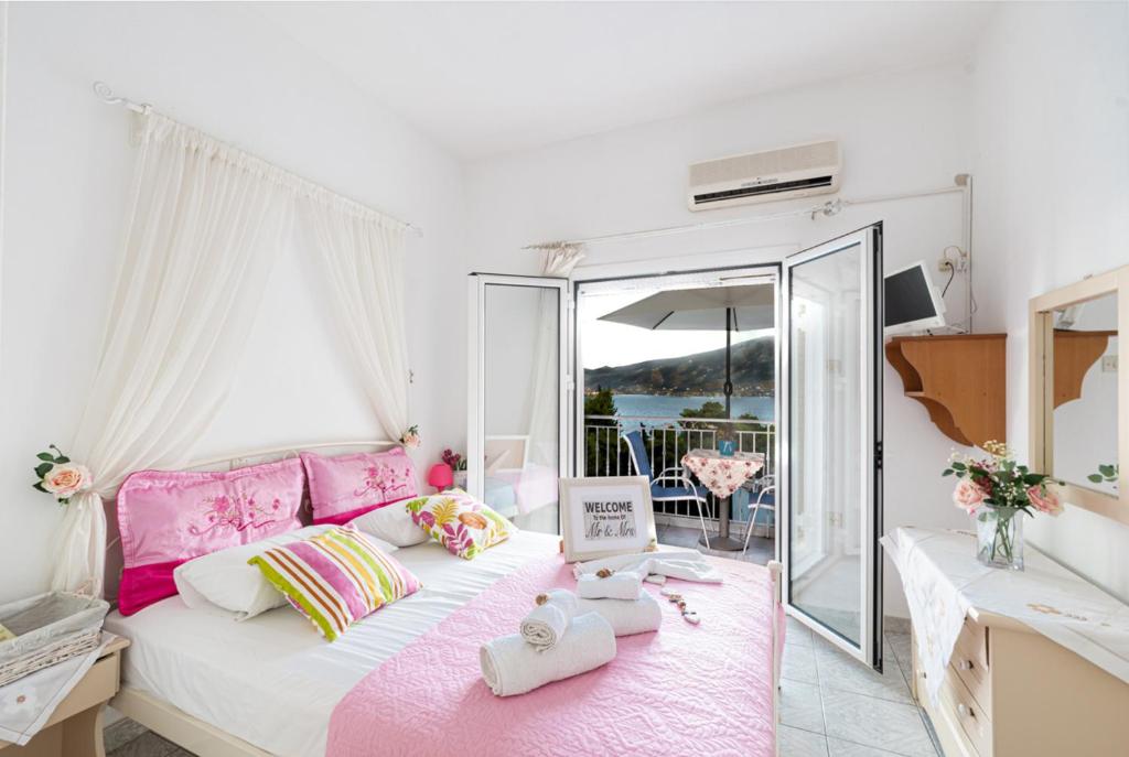 Апартаменты (Апартаменты с видом на море), Lions Apartments