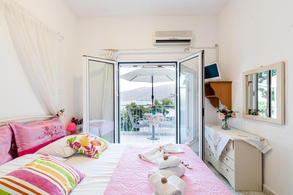 Апартаменты (Апартаменты с видом на море), Lions Apartments