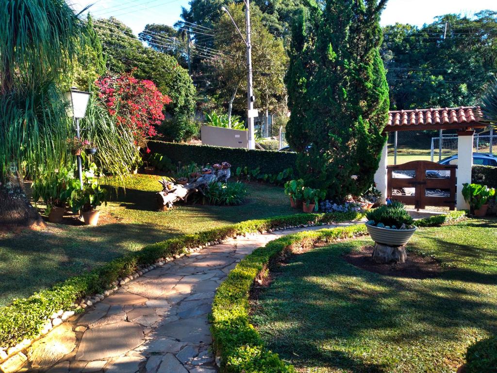 Casa com 6 quartos photo 3