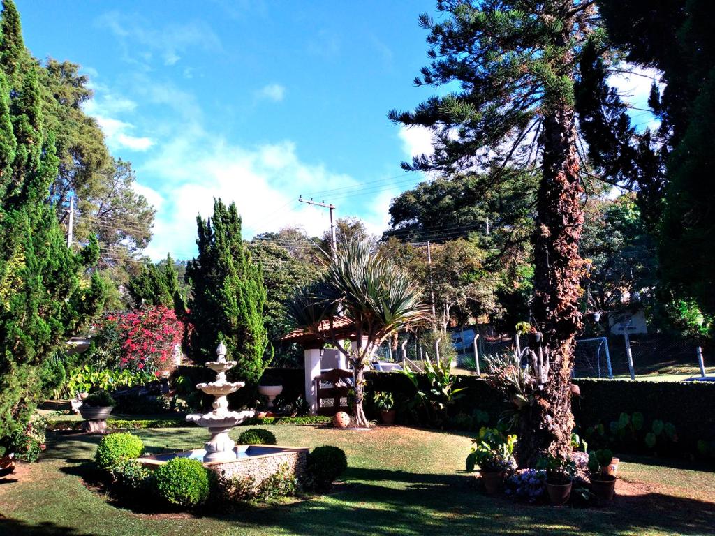 Casa com 6 quartos photo 2
