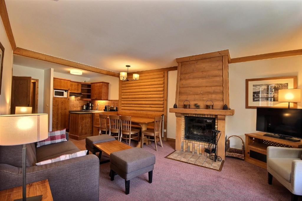 Arc 1950 - Duplex prestige 4 pièces 3 chambres pour 6-8 personnes résidence 5 étoiles Auberge Jérôme au coeur du village