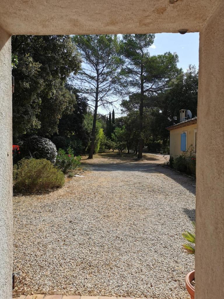 LES PAPILLONS photo 1