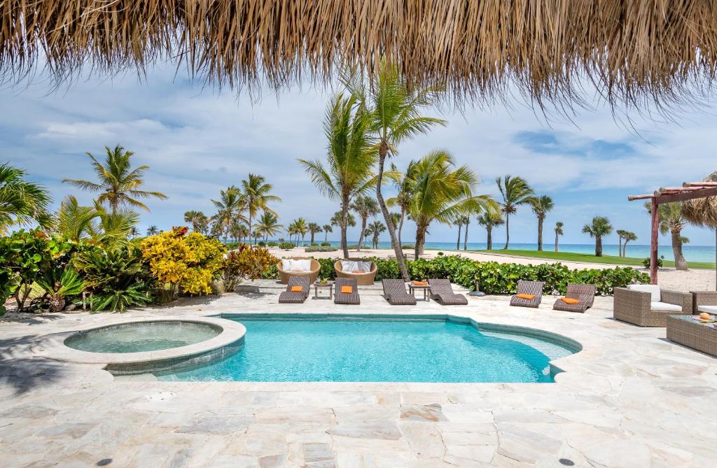 Caleton - Ocean View Villa with Pool, Chef, Butler & Maid photo 1