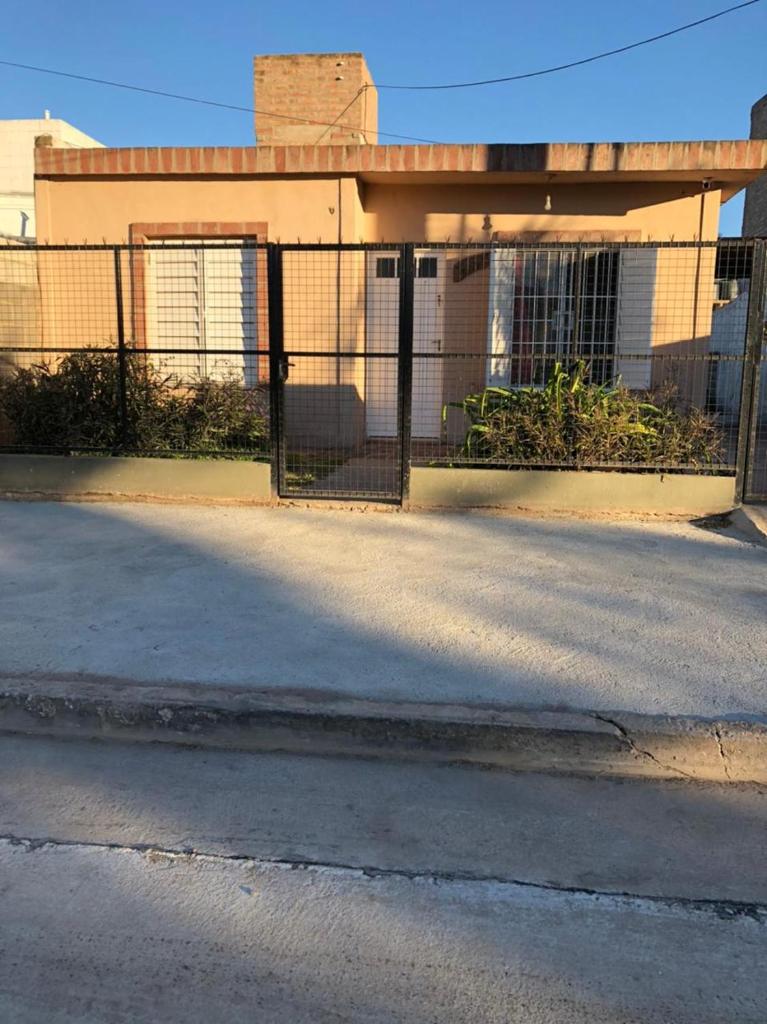 Cabaña Bello Horizonte, 3 5 3 5 0 8 5 9 0 6 ,dos dormitorios con cochera privada doble, asador y parque photo 1