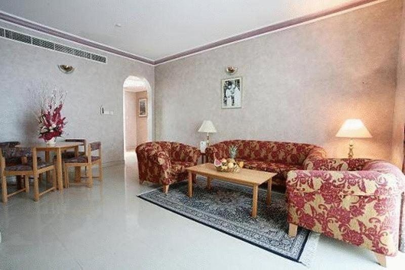 Апартаменты (Апартаменты с 2 спальнями), Beach Hotel