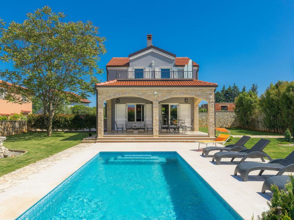 Holiday Home Libera - PUL351 by Interhome