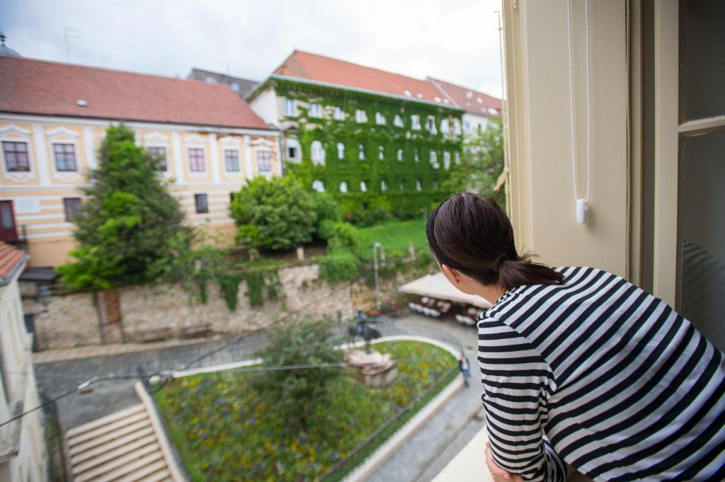 Apartment with a View Zagreb - Center photo 1