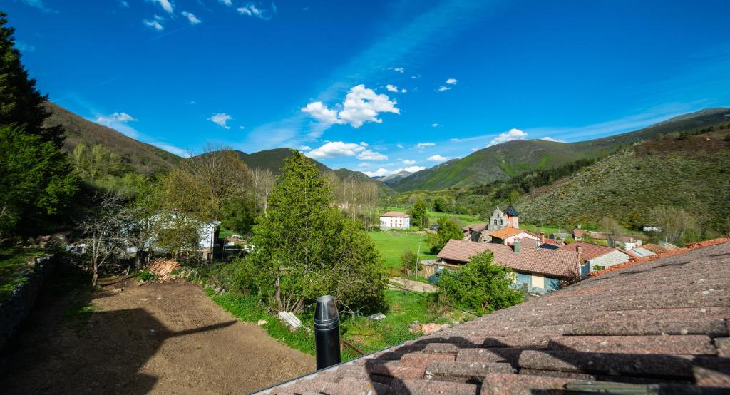 Casa rural El Casar de Espejos I y II photo 4