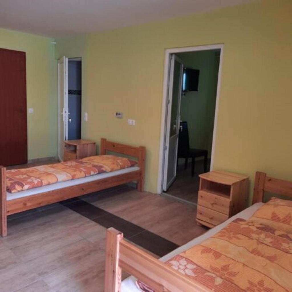 Sanyi Vendégház photo 4