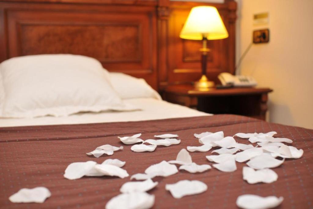Hotel Edelweiss photo 2