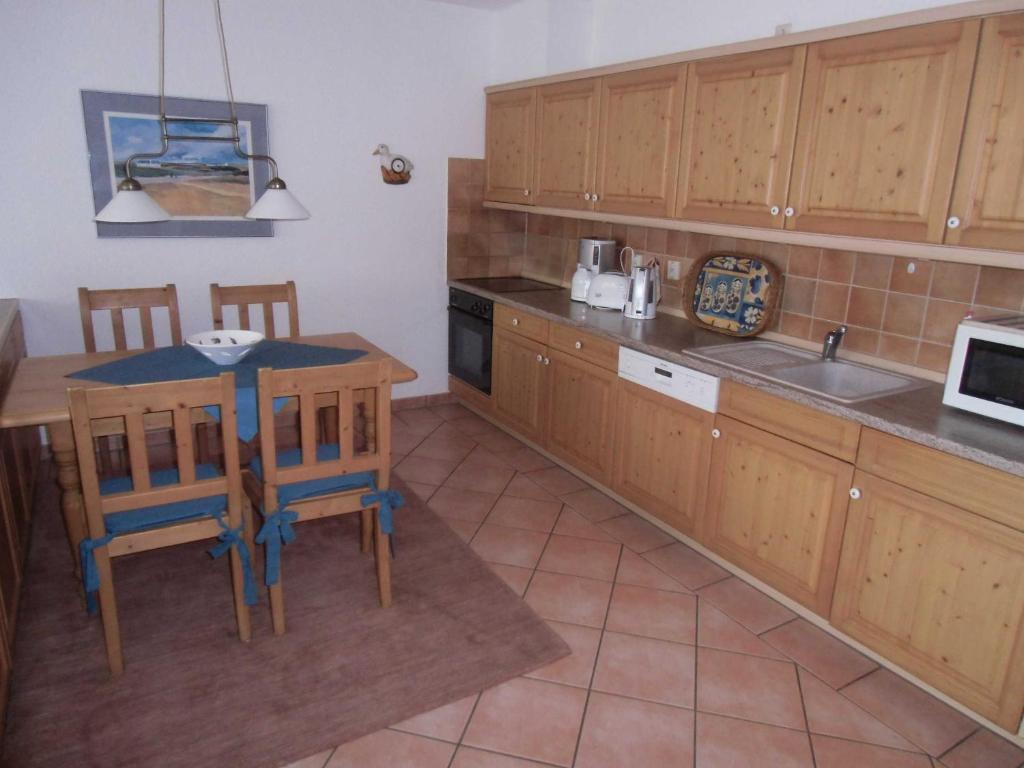 Appartment Haus Glowe - Wohnung 11 - 300 m zum Strand photo 3