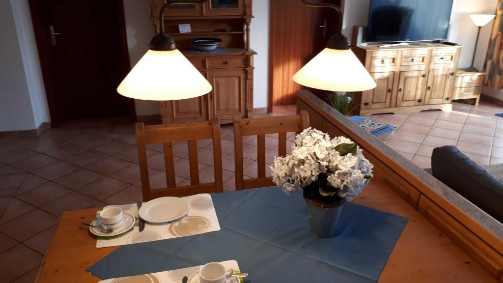 Appartment Haus Glowe - Wohnung 11 - 300 m zum Strand photo 2