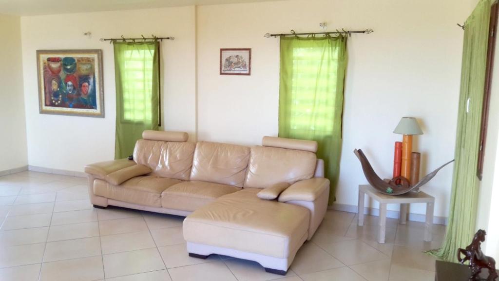 Maison de 2 chambres avec vue sur la mer jardin clos et wifi a Saint Claude photo 4