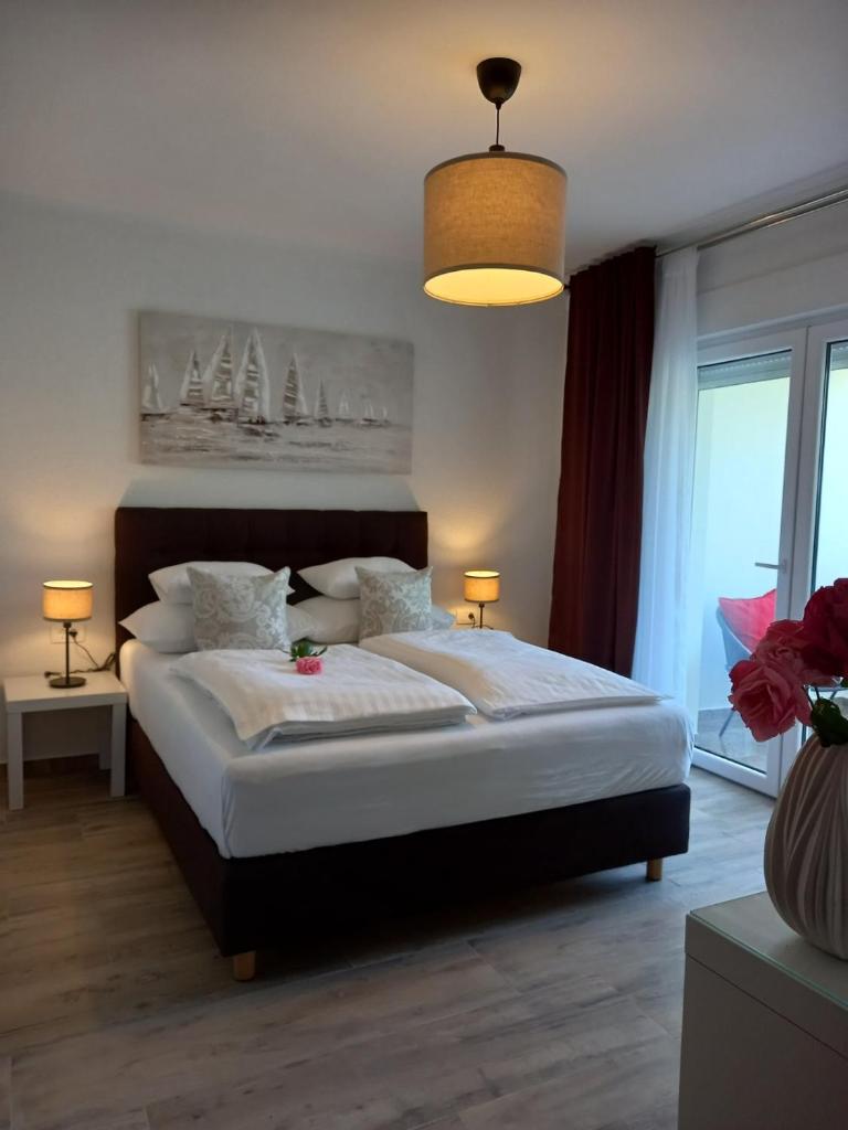 Garfild 1 Guest House photo 2