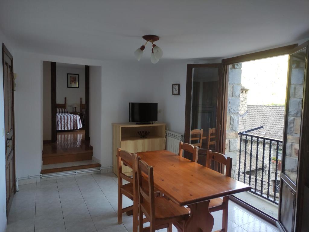 Apartamento Miguel Torla Ordesa photo 3