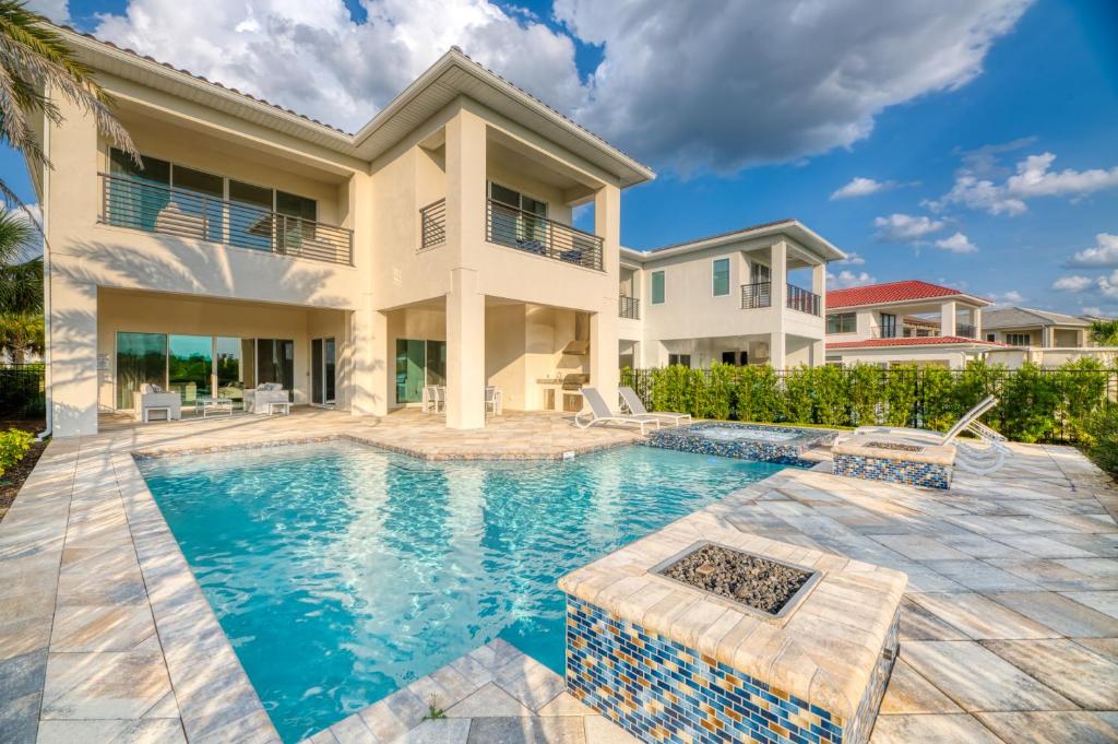 Stunning Home in Bears Den Near Disney with Private Pool & Resort Amenities - 906 JN image