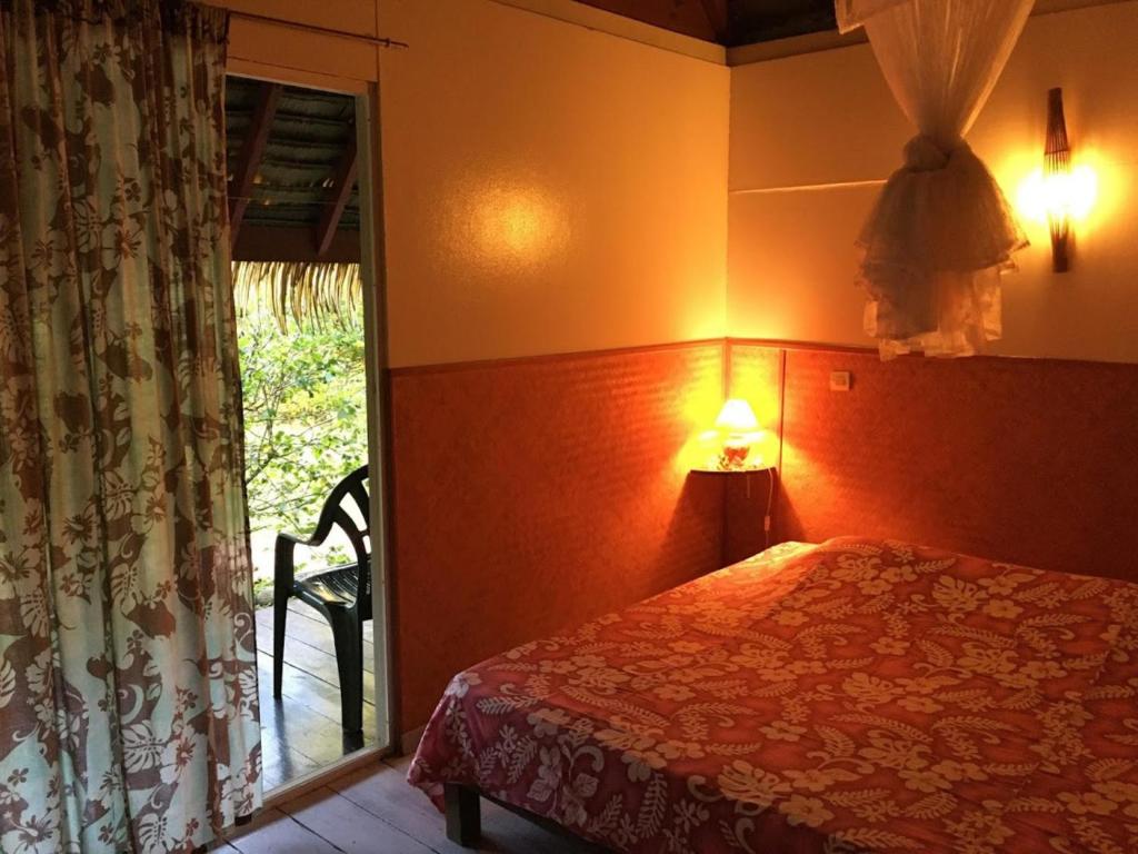 HUAHINE - Bungalow Tiare photo 2