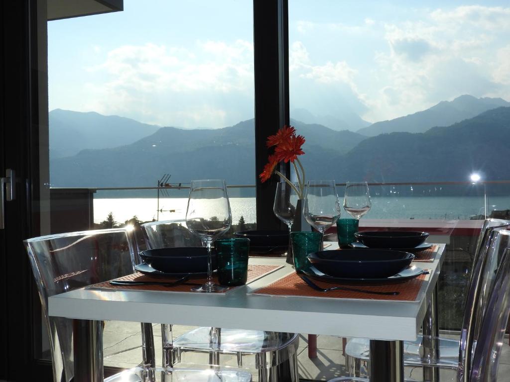 Blue Sky Garda - Sunset photo 4