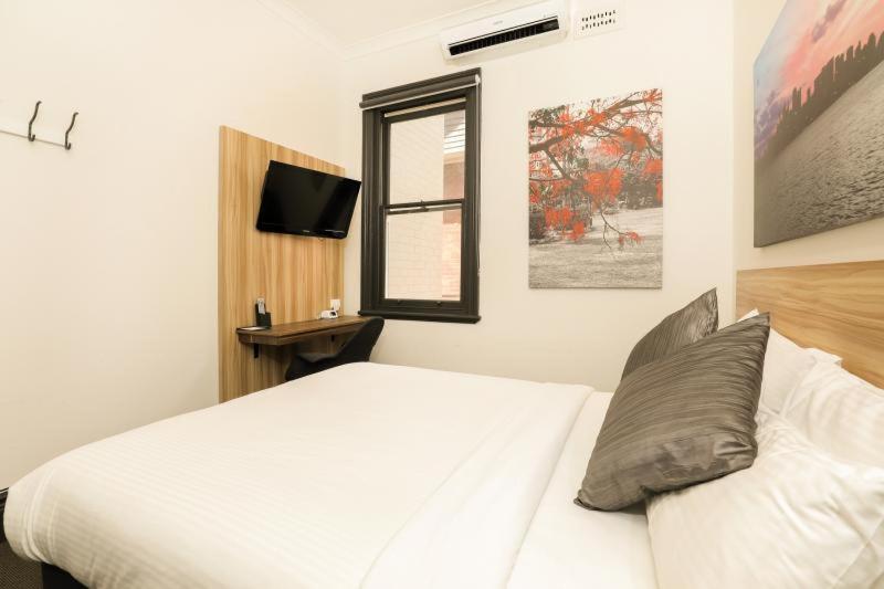 Glenferrie Lodge photo 3