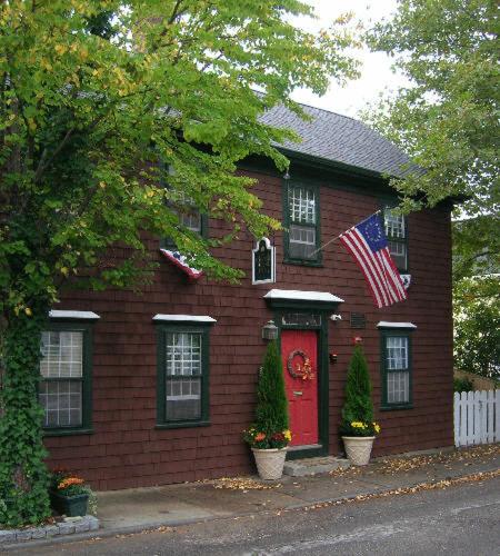 Melville House image
