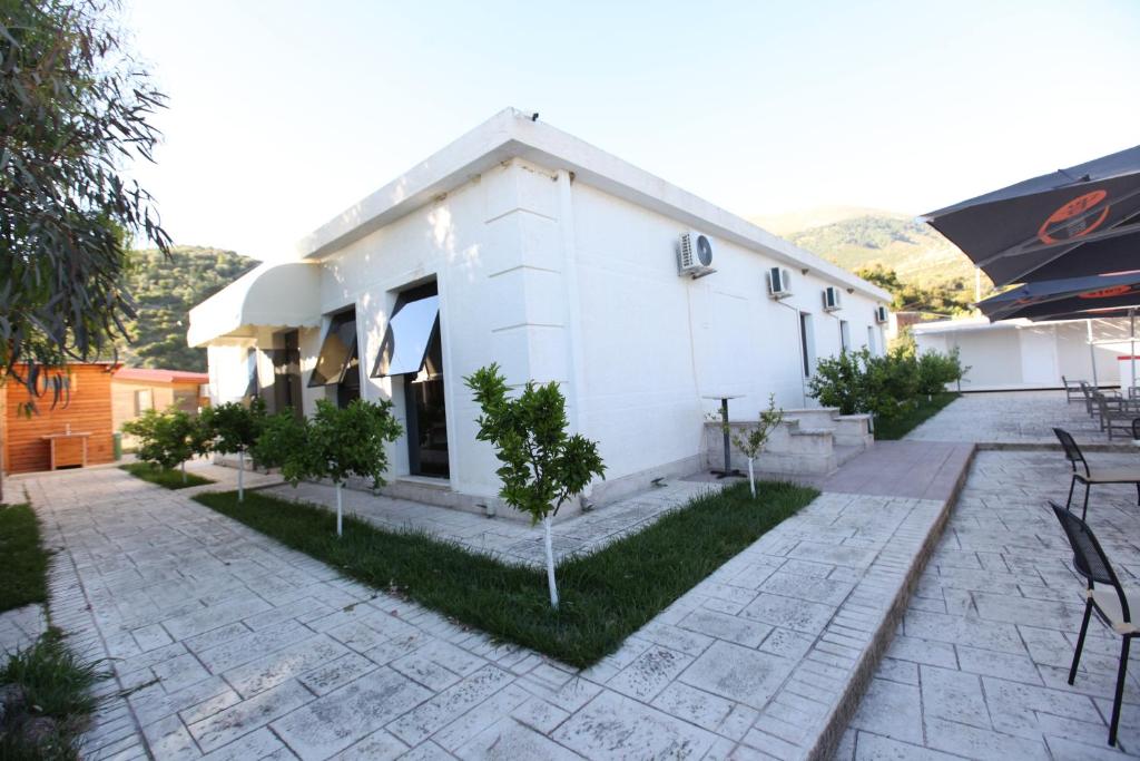 Bunec Beach Resort photo 4