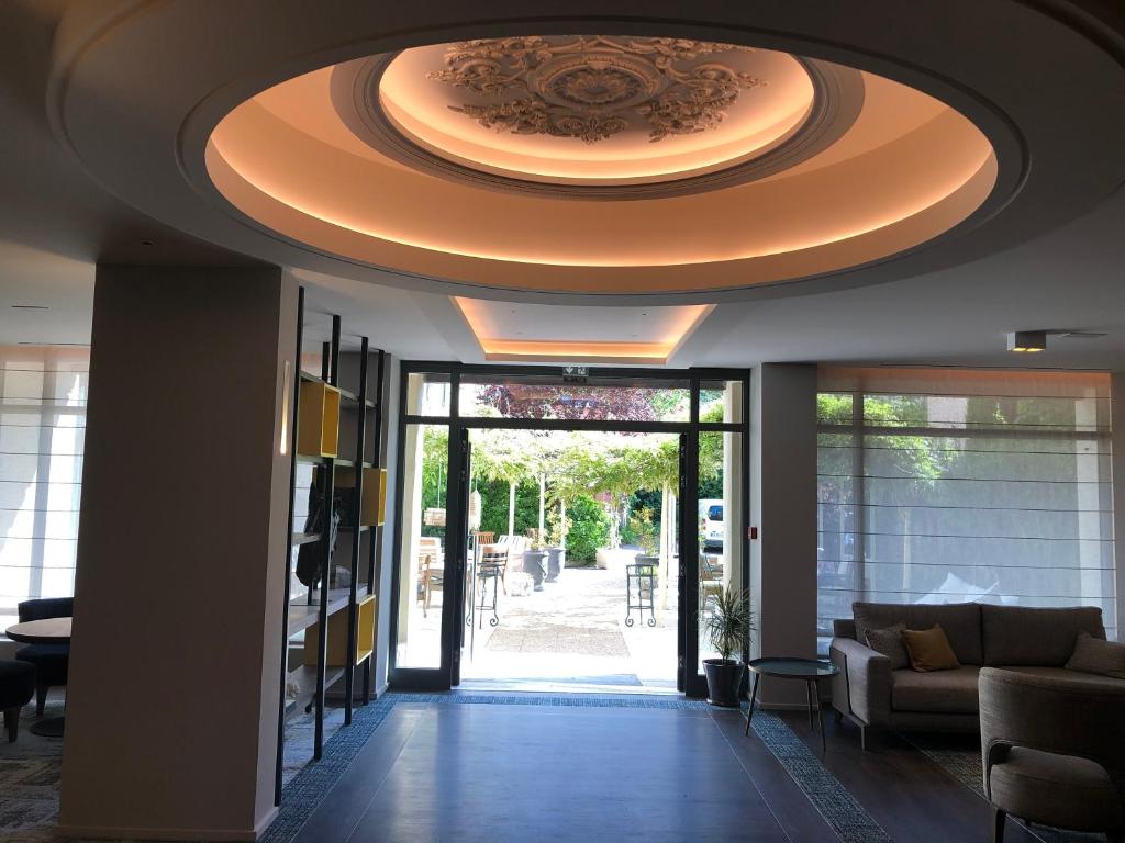 Nouvel Hôtel du Commerce photo 3