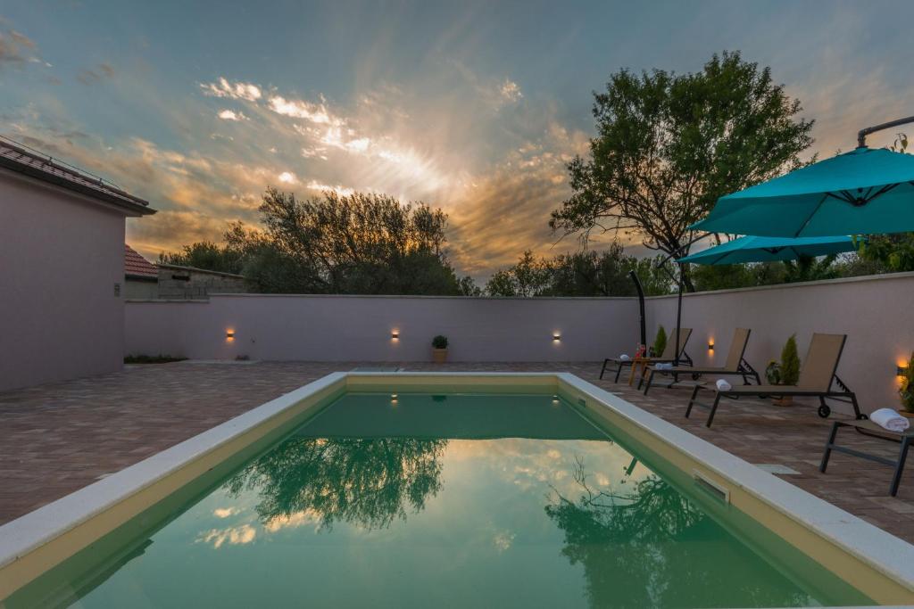 Villa Summer house photo 4