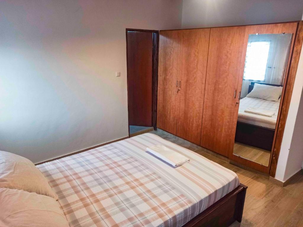 Appartement F4 Climatisé niveau Etage à Totsi près de la maison ADEBAYOR photo 4