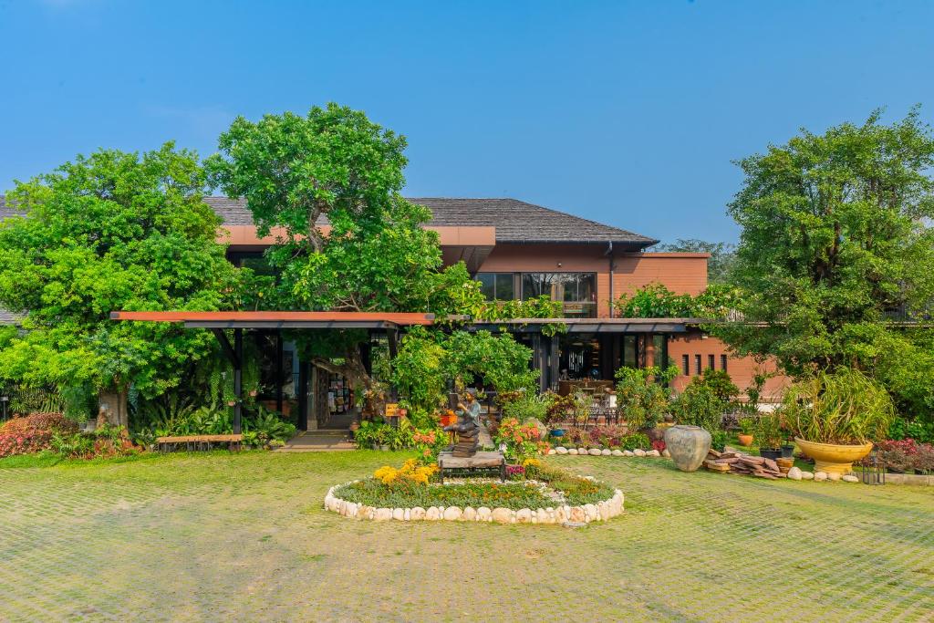 Rain Tree Residence Hotel photo 2
