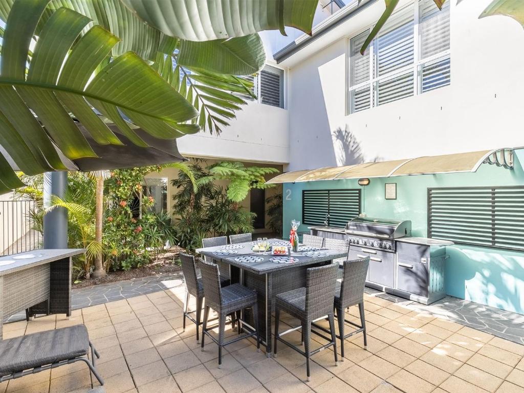 Dolphin Lagoon Luxury Escape photo 3