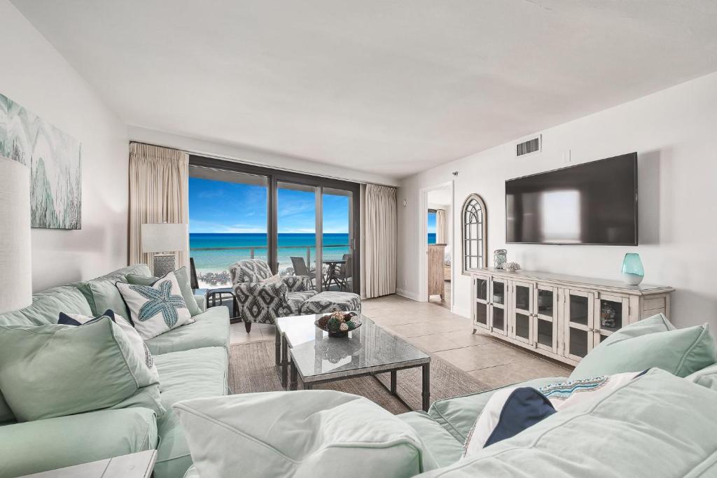 Beachside Two 4230 image