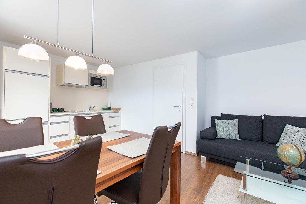 Weingut-Ferienwohnung Münzenrieder photo 1