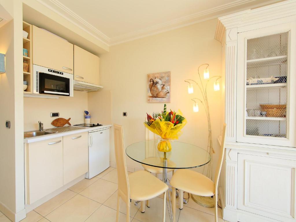 Apartment Cristal Croisette-1 by Interhome photo 3