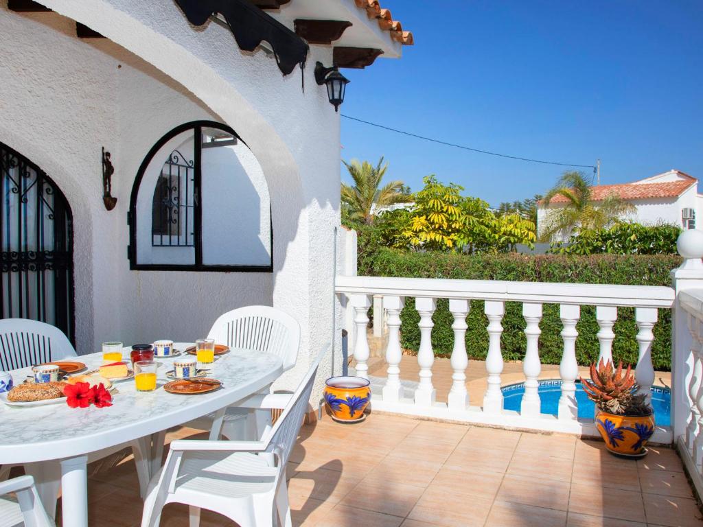 Holiday Home Mara by Interhome photo 2