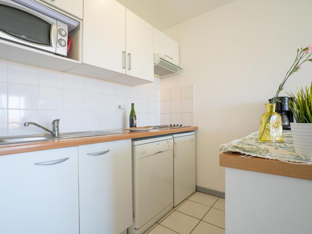 Apartment Golf de la Nivelle-4 by Interhome photo 2