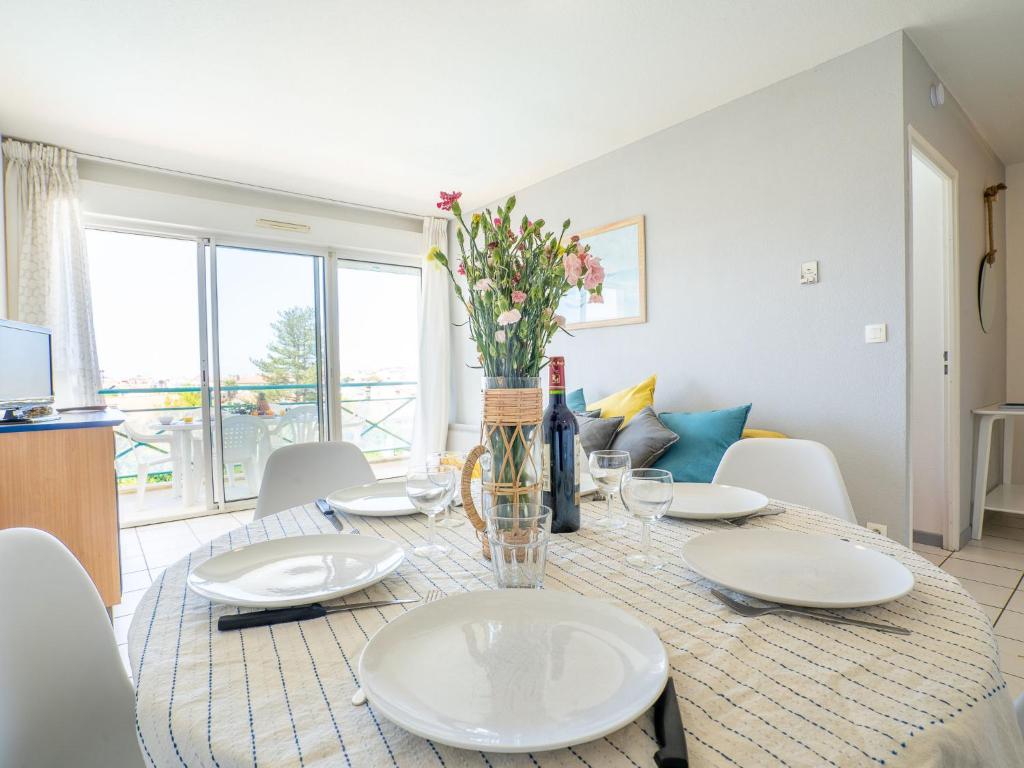Apartment Golf de la Nivelle-4 by Interhome photo 1