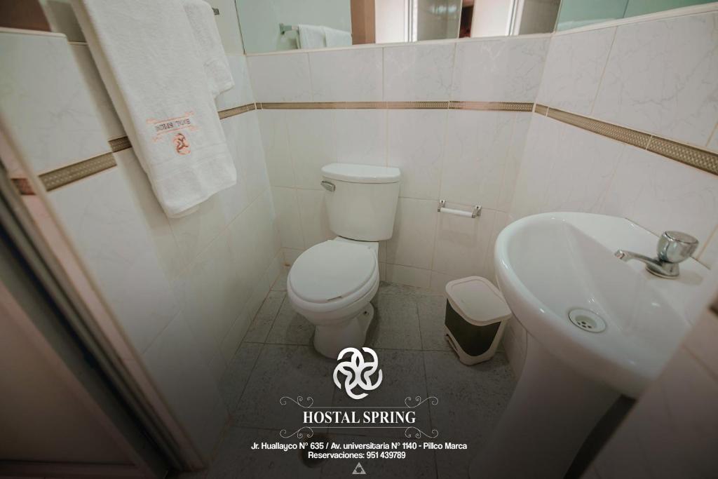 Hostal Spring photo 2