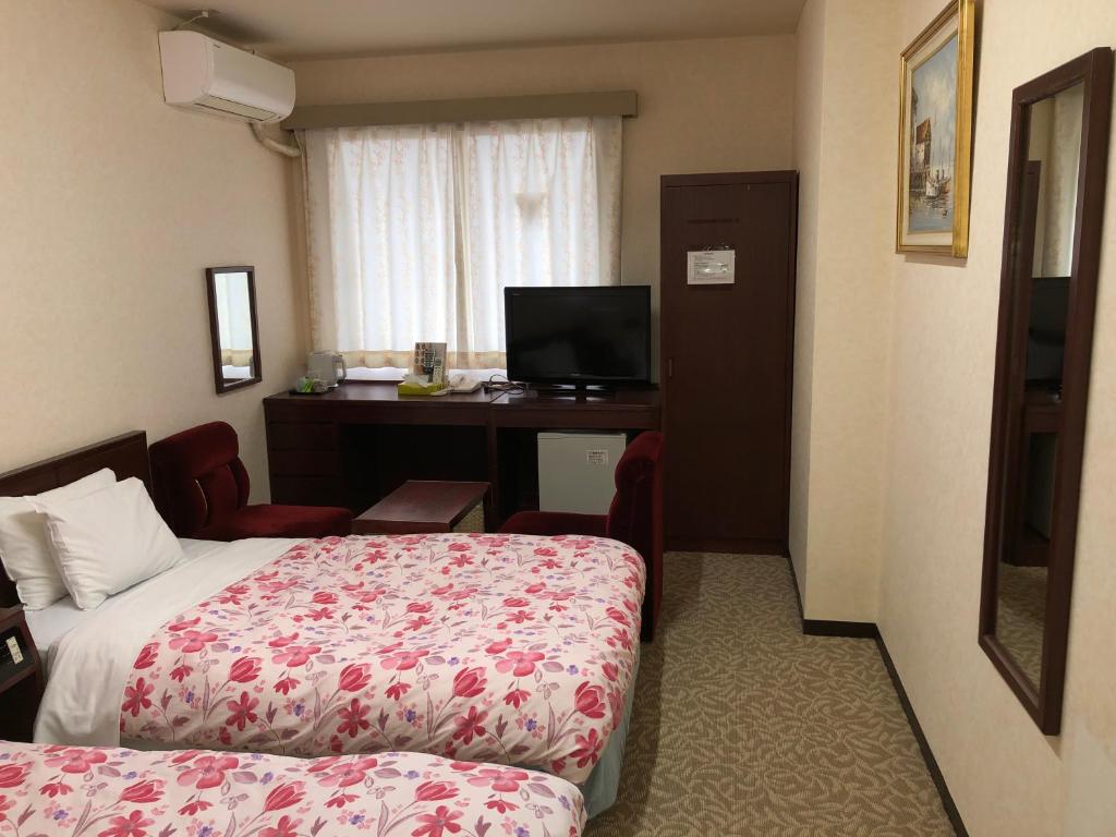 Garden Hotel Yamato photo 4