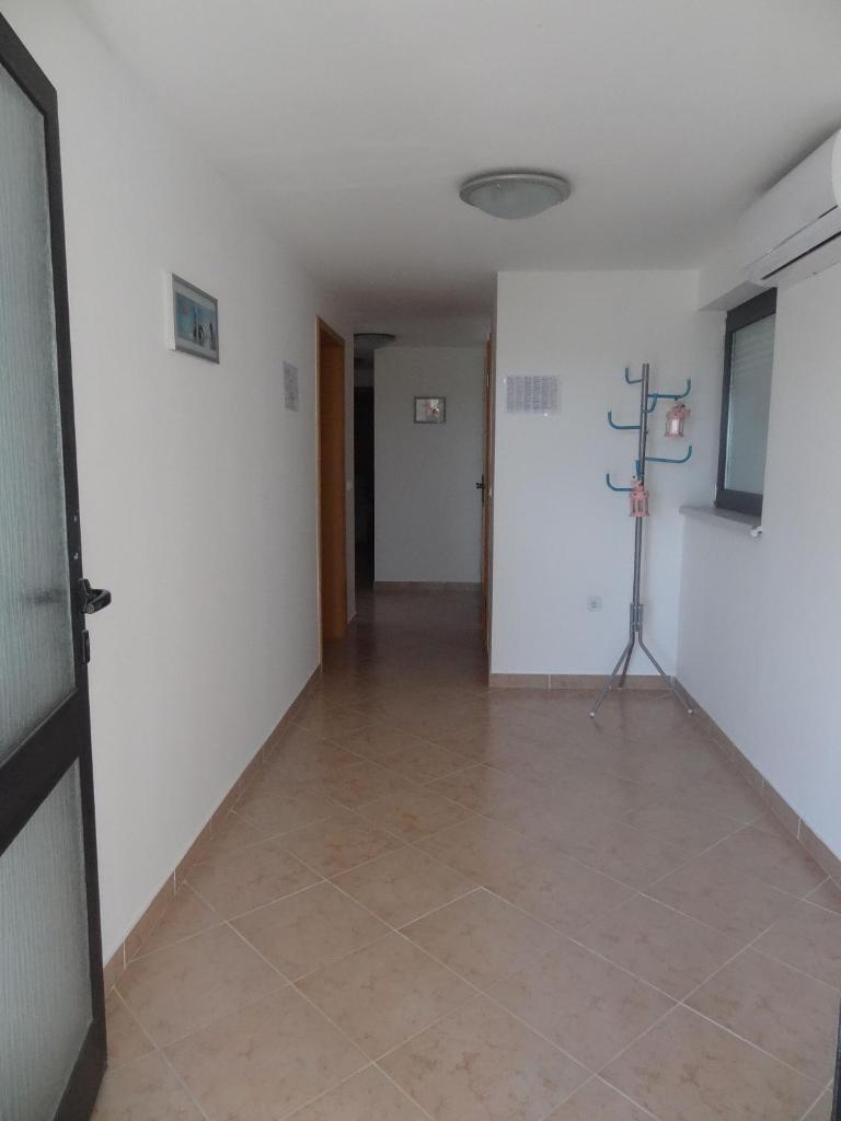 Modern island apartment with pool 80 meters from the sea A photo 1