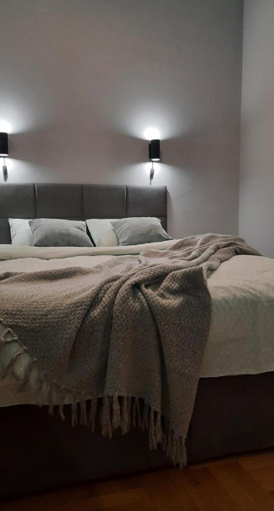 NINA Studio Apartment