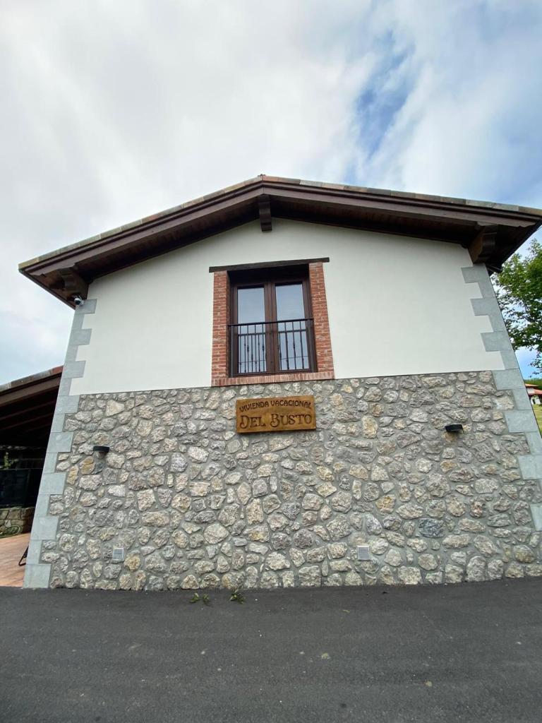Vivienda Vacacional Del Busto photo 2